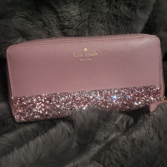 Kate Spade full zip Pink Glitter Wallet - Picture 1 of 16